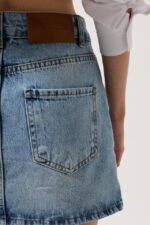 Deluxerie Rok MF-Kamala